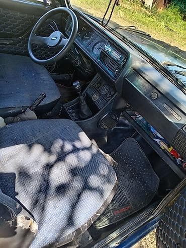 2107 oturacaq: LADA 2107, klassik sedan - Ban növü: sedan, 4 qapı - Rəng: tünd mavi — 8