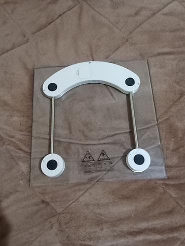 Elektron bədən tərəzisi – PH-2015D modeli - Şüşə platforma: möhkəm lalafo.az -da Elektron bədən tərəzisi – PH-2015D modeli - Şüşə platforma: möhkəm