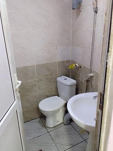 аренда и продажа недвижимости: Bow ewyasiz oddelni heyet evi kiraye verilir Aileye Xirdalanda icraya — 6