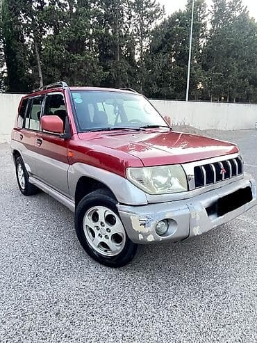 Mitsubishi Pajero: 1.8 l | 1998 il 405000 km Ofrouder/SUV