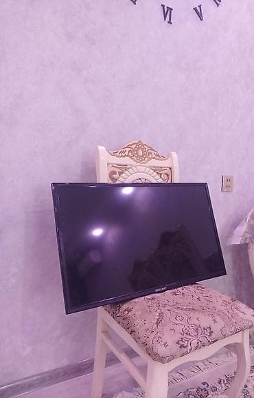 107 ekran: Televizor Shivaki LED ekran 32" FHD (1920x1080) — 2