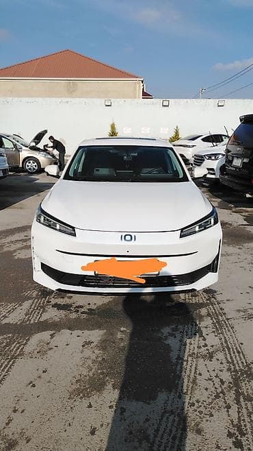 Changan Qiyuan A05: 1.5 l | 2024 il 88000 km Sedan