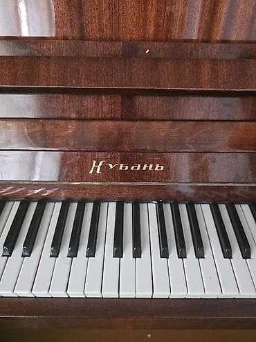 rosler piano: Piano, Kuban, Akustik — 3