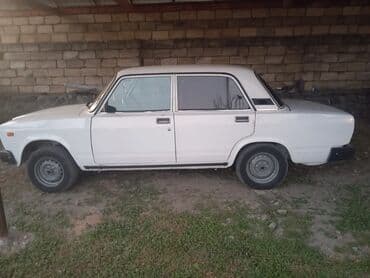 ceşka disk: VAZ 2107 sedan - Kuzov: ağ rəng, 4 qapı, klassik “07” dizaynı, xrom — 6