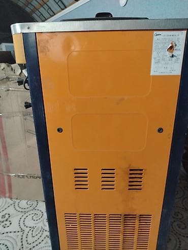 İstehsal avadanlığı: Marojna aparati Goshen firmasi kecen ilin avqust ayinda alinib 3800 — 2