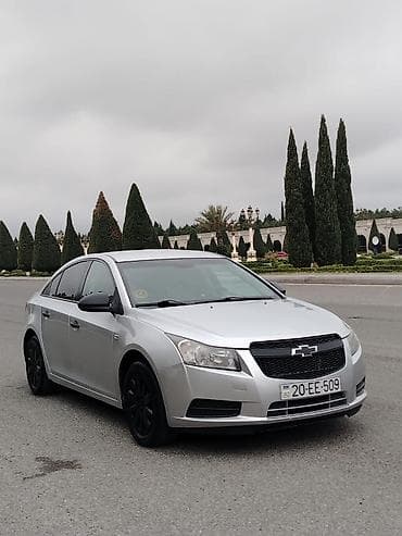 e39 oturacaq: Gencede Chevrolet Cruze sedan. Oz masinimdir Allah alanada satanada — 1