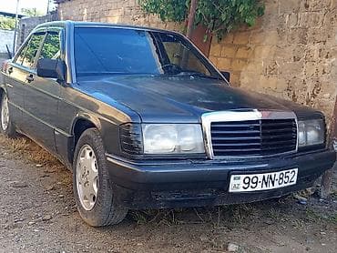 mercedes e 220: Mercedes-Benz 190 (W201) sedan - Kuzov: 4 qapılı sedan, qara rəng - — 2