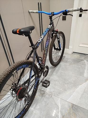 velosiped kameri: Dağ velosipedi – 29" təkərlər, disk əyləclər, amortizatorlu ön çəngəl — 3