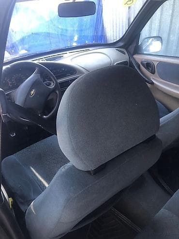 Chevrolet Niva – 5 yerlik yolsuzluq avtomobili - Kuzov: 5 qapılı SUV