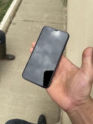 oppo telefon: IPhone 11 Pro, 64 GB, Qara, Face ID — 6
