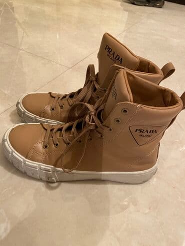 qiz ucun botlar: Orjınal prado batınka yenı kımı 39 razmer 30 man — 1