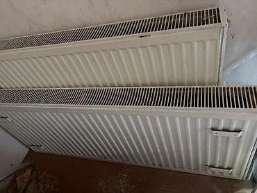 divar ici unitaz: Radiatorlar var işləmiş.4 ədəddir
Uzunluqu 1m 20sm
Hündürlüyü 50 sm — 2