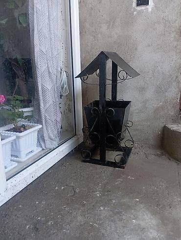 seki evleri: Metaldan dekorativ zibil qutusu – həyət, bağ və ya giriş üçün - — 2