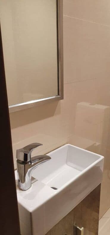 8 mikrorayon: Nərimanov metrosunun yaxınlığında şuşa icra hakimiyyətinə yaxin — 12