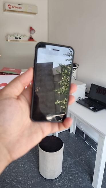 electronics iphone: IPhone 7, Qara — 6