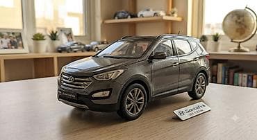 mini disk: Hyundai Santa Fe 2014 modelinin 1:18 miqyaslı kolleksiya avtomobili — 1