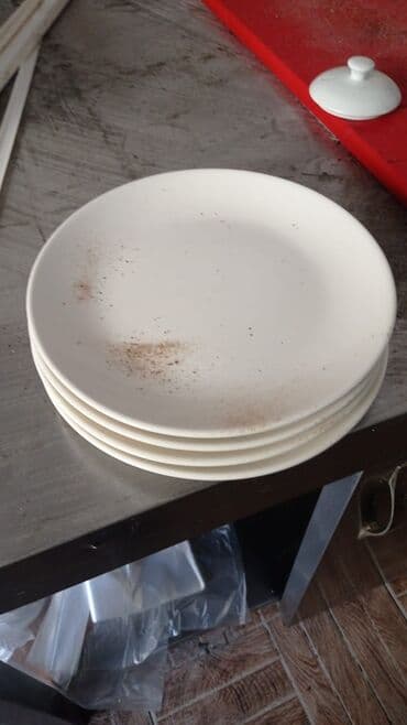 ət kotuyu: Restoran malzemeleri ; Klimalar, kameralar, 2 tane döner ocağı, kebap — 28