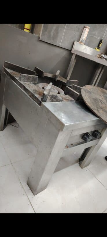 капсульная кофемашина баку: Yer ocağı Yer ocaqi satilir. 1 gozludur. Qiymət 320 azn. Unvan — 1