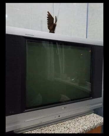 İşlənmiş Televizor LG 82" Ünvandan götürmə