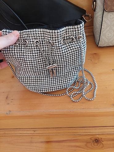 Hamsı bir yerde 30m — 5