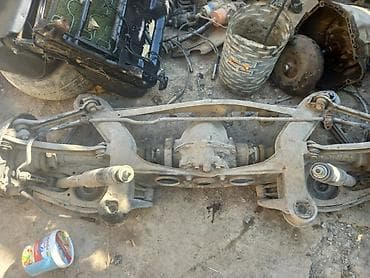 maşın ucun pec: Avtomobil ehtiyat hissələri – müxtəlif komplektasiya Mercedes. 190 — 5