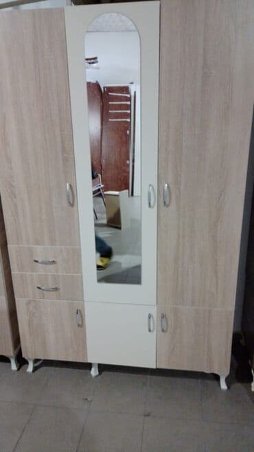 qapilar qiymeti: 100azn başlayan qiymətlər 1 qapi 45eni45derin 190 hündür 2qapi — 16