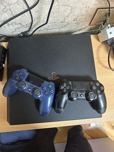 pultu: Playstation 4 pro 2 original pult.Icinde ufc 4 fifa 24,ghost of — 1