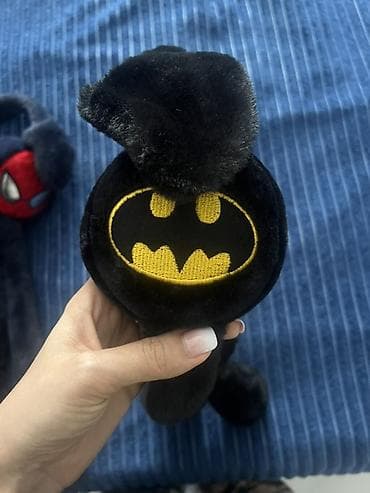 Qış üçün isti qulaqlıq – Batman temalı - Material: yumşaq, tüklü — 2