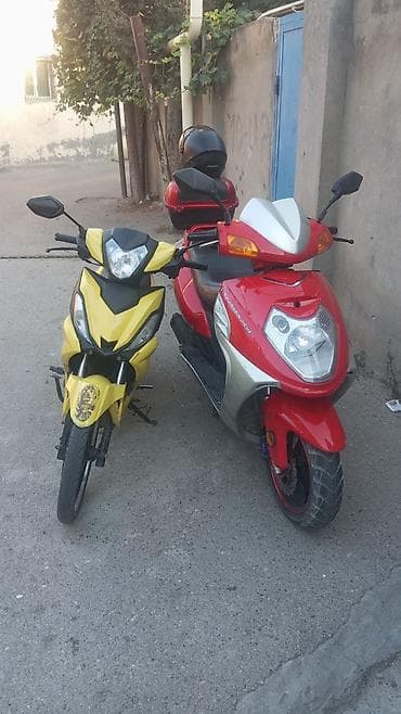 carolla disk: İki ədəd skuter satılır. 1) Sarı-qara sport üslublu skuter - Yüngül — 1