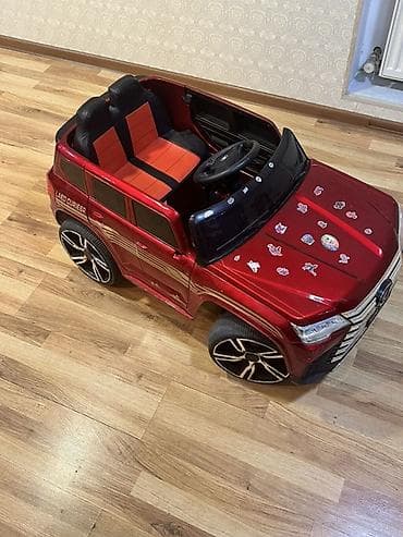 Детские электрокары: Uşaqlar üçün elektrikli miniatür avtomobil – qırmızı “SUV” tipli model — 3