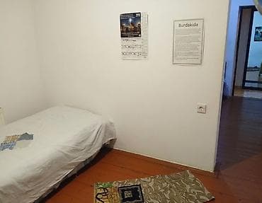 ramanada kirayə ev: Kirayə verilir – mebel və istilik sistemi ilə təmin olunmuş ayrıca — 5
