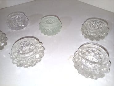 qara duyu qiymeti: Duz qabları .Rusiya istehsalı .Xrustal .1ədədi 4 Azn . 6 ədədi isə 24 — 1