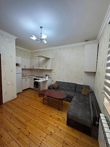 sumqayit 20 ci mehelle: Salam. Lokbatan qes Medeniyyet sarayinin yani. Araz super marketin — 2