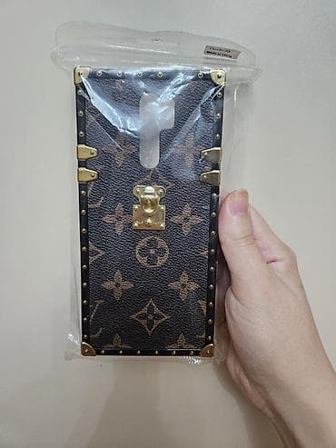 Məhsul: Xiaomi Redmi 9 üçün telefon qabı - Model uyğunluğu: Redmi 9 lalafo.az -da Məhsul: Xiaomi Redmi 9 üçün telefon qabı - Model uyğunluğu: Redmi 9