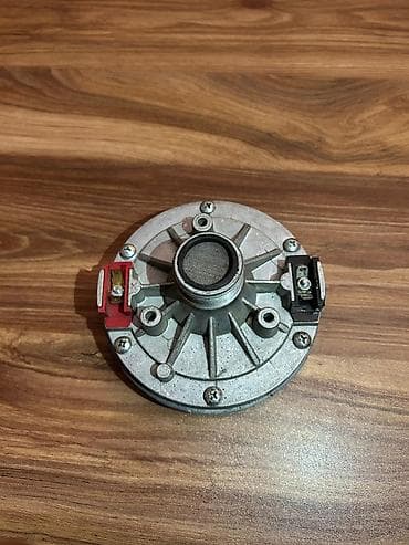 Məişət texnikası: Electro Voice T251-in ustunde gelenlerdendir.DH-2.Remontda olmayib — 5