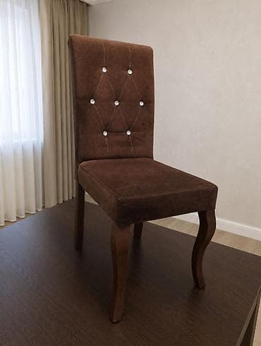 Qonaq otağı üçün, Açılmayan, Dördbucaq masa, 6 stul — 2
