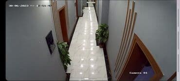 arenda restoranlar bakida: Komunal xərclər qiymətə daxildir .Azadllq metro st çıxışında 2 otaqlı — 4