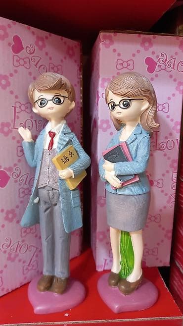 statuya: Suvenır kuklarar cutluk.hundurluk 20 sm.hamısı yenıdır. Catdırılma — 6