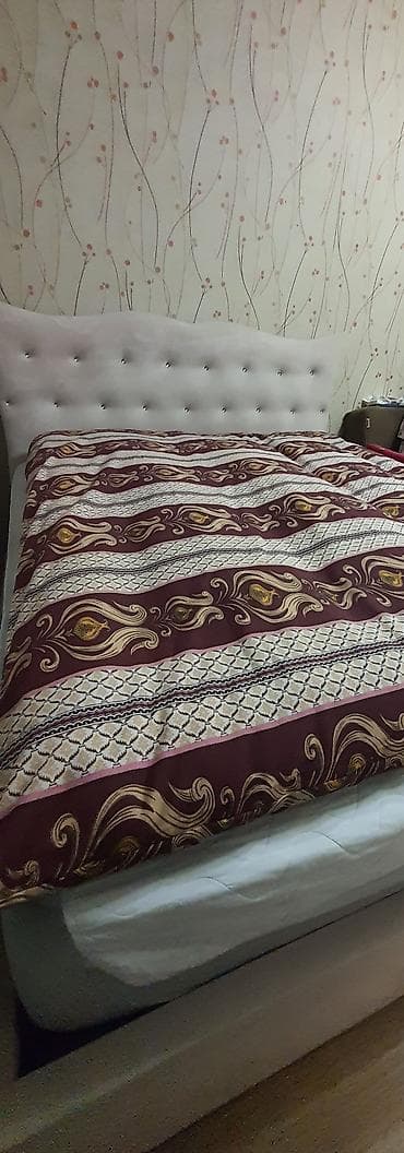 Matraslar: Taxt satilir uzerindeki dosek verilmir matrassizdir 100 azn cuzi — 1