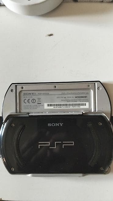 sony wh: Psp Go ideal vəziyyətdə, original reklamı var,11 oyun var: Agent 007 — 2