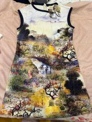 topik geyim: Qadın geyim dəsti – 4 fərqli don 1) Pudra rəngli, incə çiçək naxışlı — 10