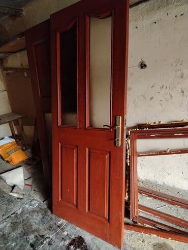 suse qiymetleri: Qonaq otağı üçün İşlənmiş Otaq qapısı 80x200 sm Şəbəkə ilə, Zəmanətsiz, Ödənişli quraşdırma, Ünvandan götürmə — 2