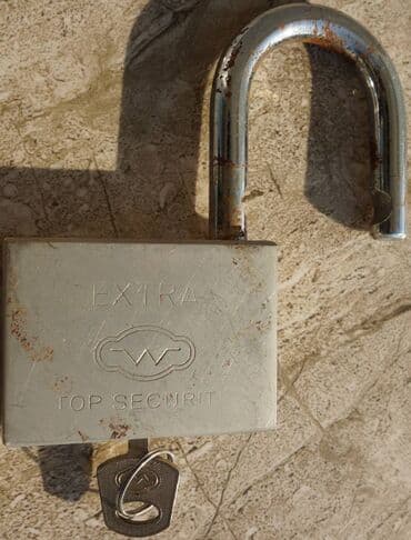 Другие товары для дома: Asma qıfıl Çin istehsalı "Ekstra" qısa asma qıfıl satılır. Ölçüsü 60 — 4