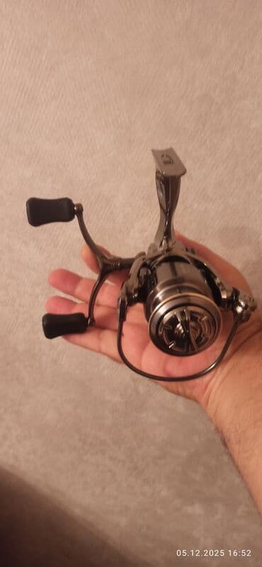Musiqi alətləri: Balıqçılıq çarxı – HES3500 (qutu üzərində) - Tip: Spinning (ön — 2
