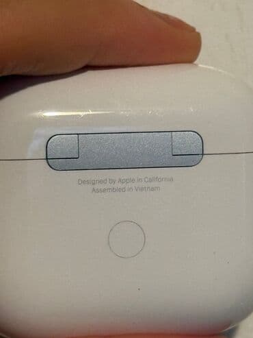 airpods f88: Apple AirPods 3rd Gen — 1