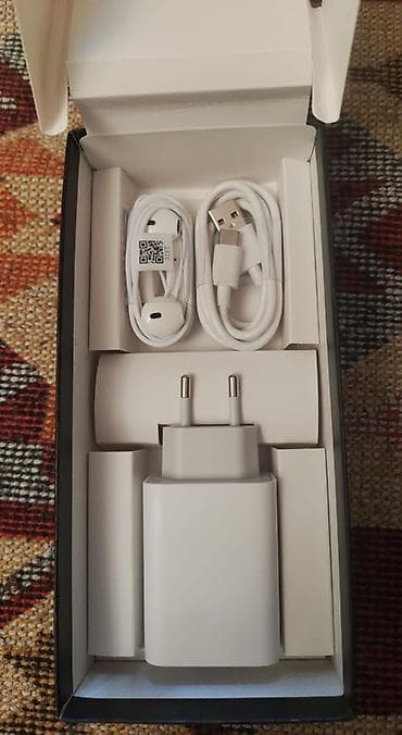 60 azn telefon: Infinix Hot 60 Pro+, 256 GB, rəng - Boz, Sensor — 4