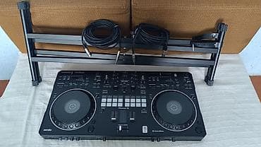 Kontrollerlər: Pioneer DJ DDJ‑RX/ Rav 5 tipli peşəkar DJ kontroller dəsti - İki — 1
