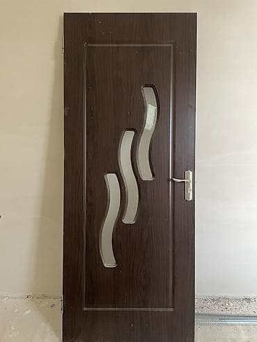 İşlənmiş Otaq qapısı Zamok ilə, Zəmanətsiz, Ünvandan götürmə