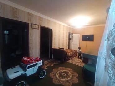 sabunçu qəsəbəsində evlər: Satılır: həyət evi Xırdalan şeherinde xezinə plaza çatmamış 119 — 13