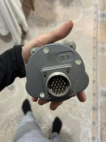 Другое: Məhsul: Aviasiya kabinəsi üçün elektrikli bort saatı (24 saatlıq — 1